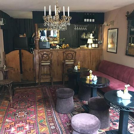 Altstadt Hotel & Cafe Баку Екстер'єр фото