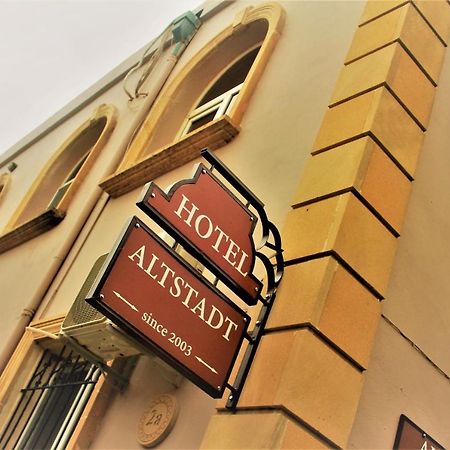 Altstadt Hotel & Cafe Баку Екстер'єр фото